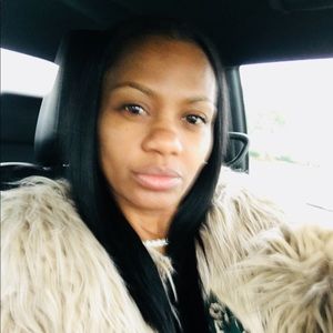 Meet your Posher, Eve